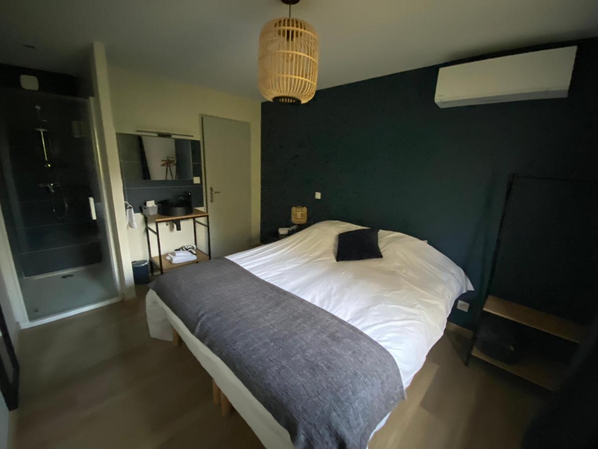 La Roseliere Otel Saint Quentin-Fallavier Dış mekan fotoğraf