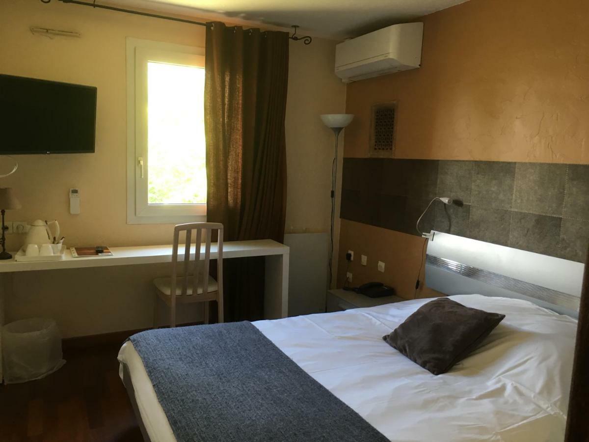 La Roseliere Otel Saint Quentin-Fallavier Dış mekan fotoğraf